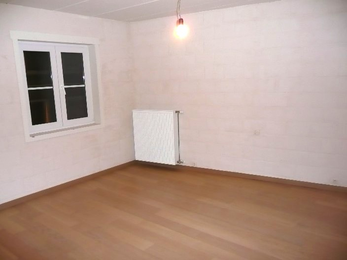 Centraal gelegen 1 slaapkamer-appartement met garage. - foto 5