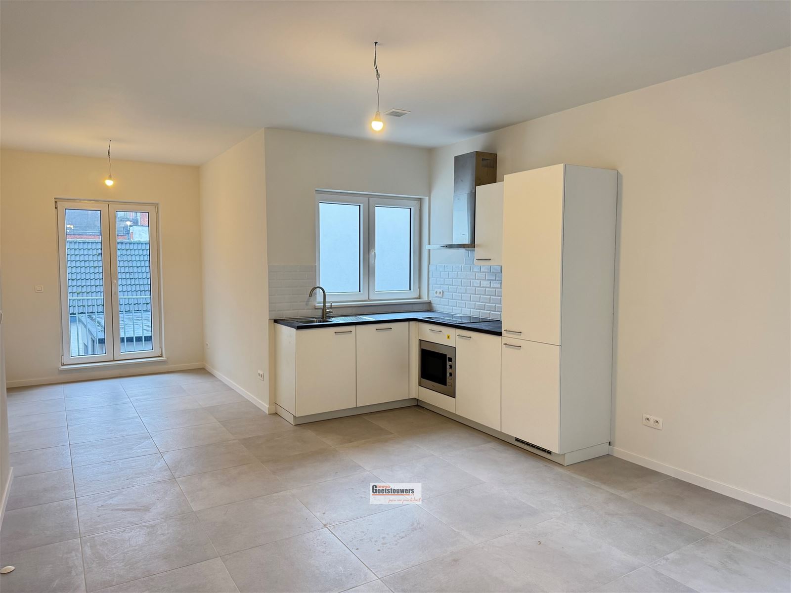 nieuwbouwstudio met terras op 2de verdieping - foto 2