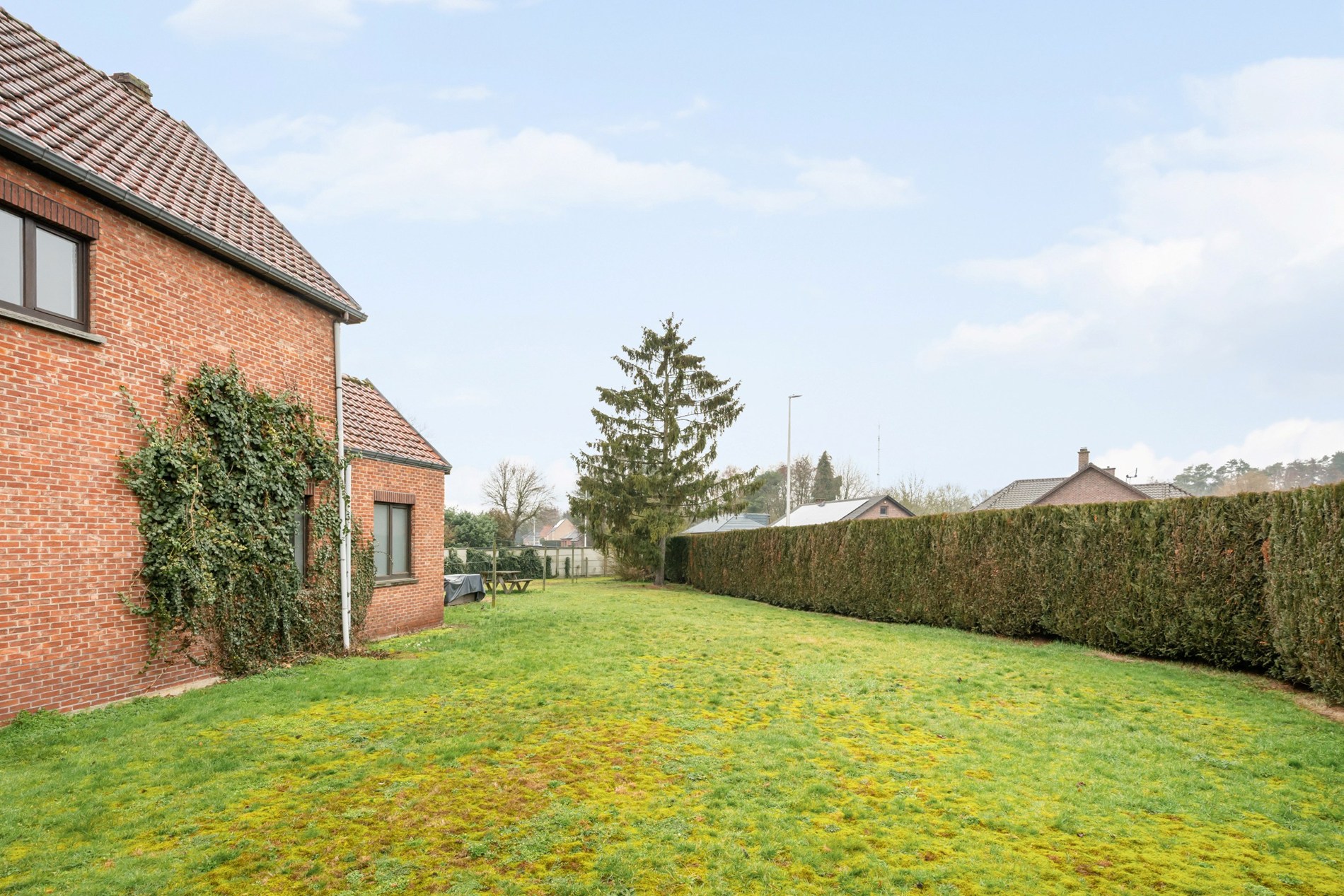 Ideaal gelegen woning op een perceel +- 898m2 te Zonhoven - foto 4