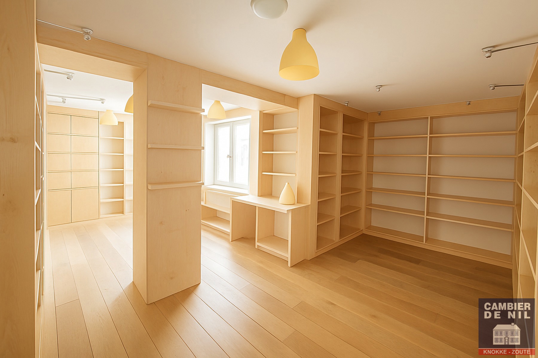 Te huur handelspand op toplocatie – Zeedijk Het Zoute, vlak bij het Albertplein - foto 4