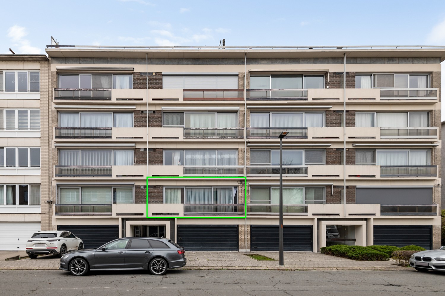 Instapklaar appartement op de 1ste verdieping met 2 slaapkamers en berging te Mortsel! - foto 3