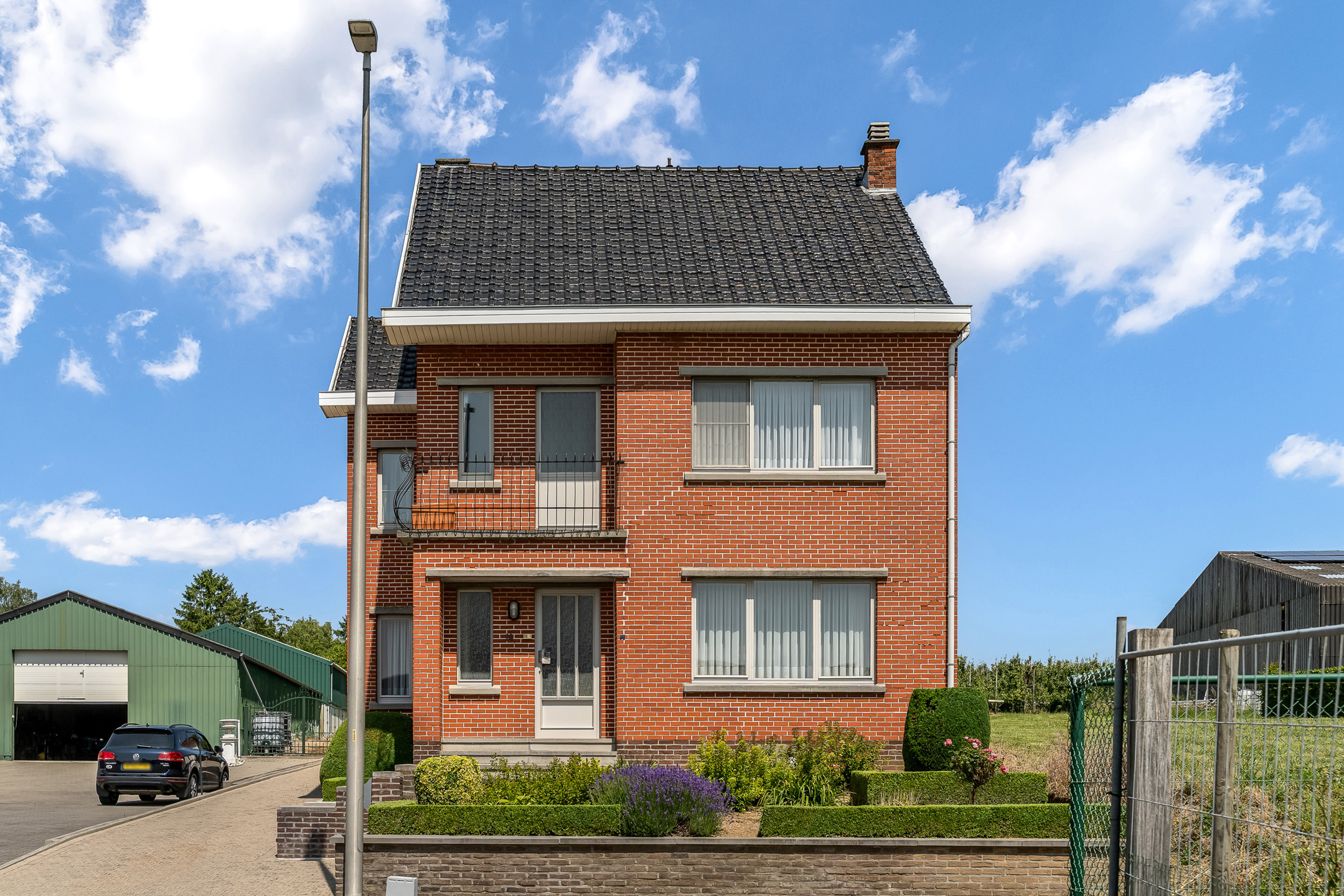 Vrijstaande woning met garage op 8a11ca te Mal - foto 2