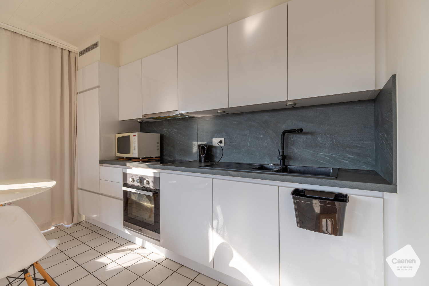 Zuid-west gericht hoekappartement met 1 slaapkamer - foto 5