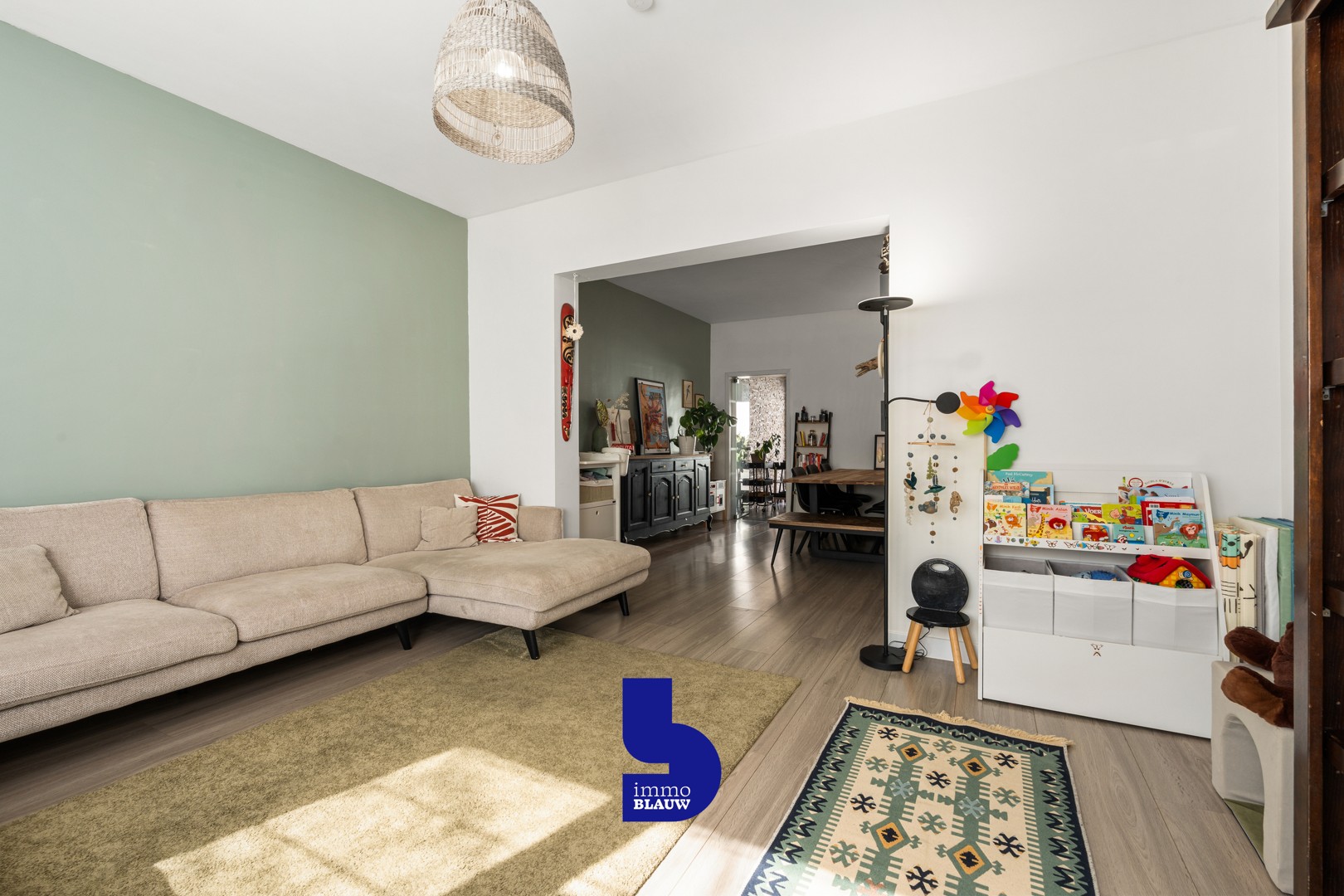 Instapklare topper met 4 slaapkamers en tuin - foto 3
