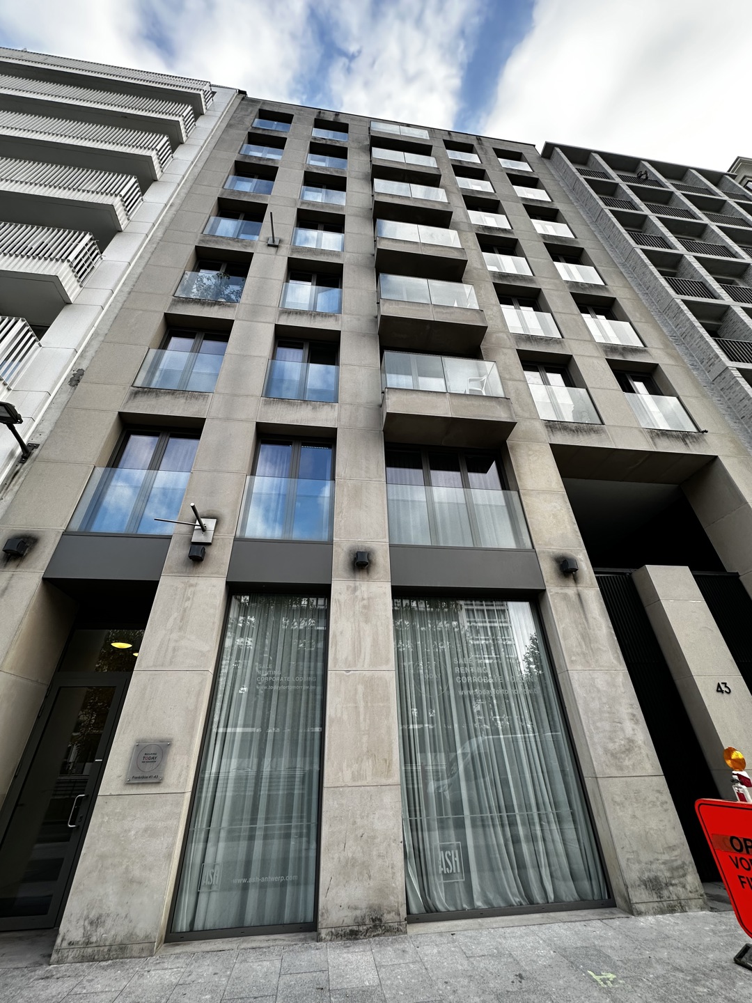 Apartment for sale in Antwerp with 1 bedroom - photo 3