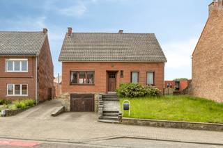 RUWE DIAMANT TE BIERBEEK: TOTAALRENOVATIE VOL POTENTIEEL OP RUIM PERCEELEen meesterwerk in z’n ruwste vorm. Carte blanche als opportuniteit. Dat is...