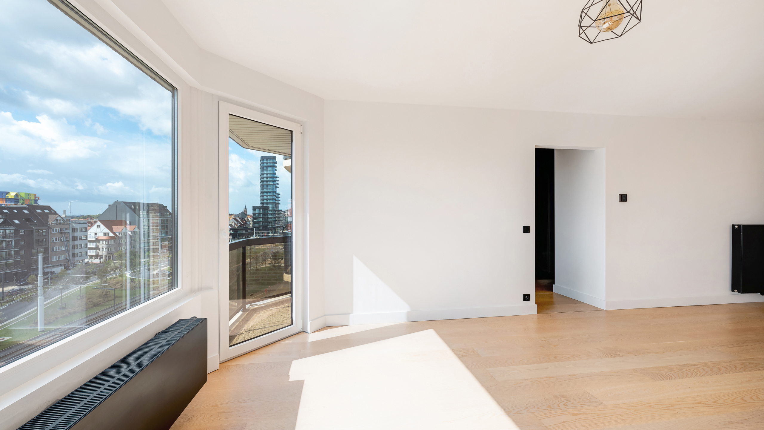 Zuidgericht, gerenoveerd appartement met open zicht [Graaf d'Ursellaan]. - foto 2