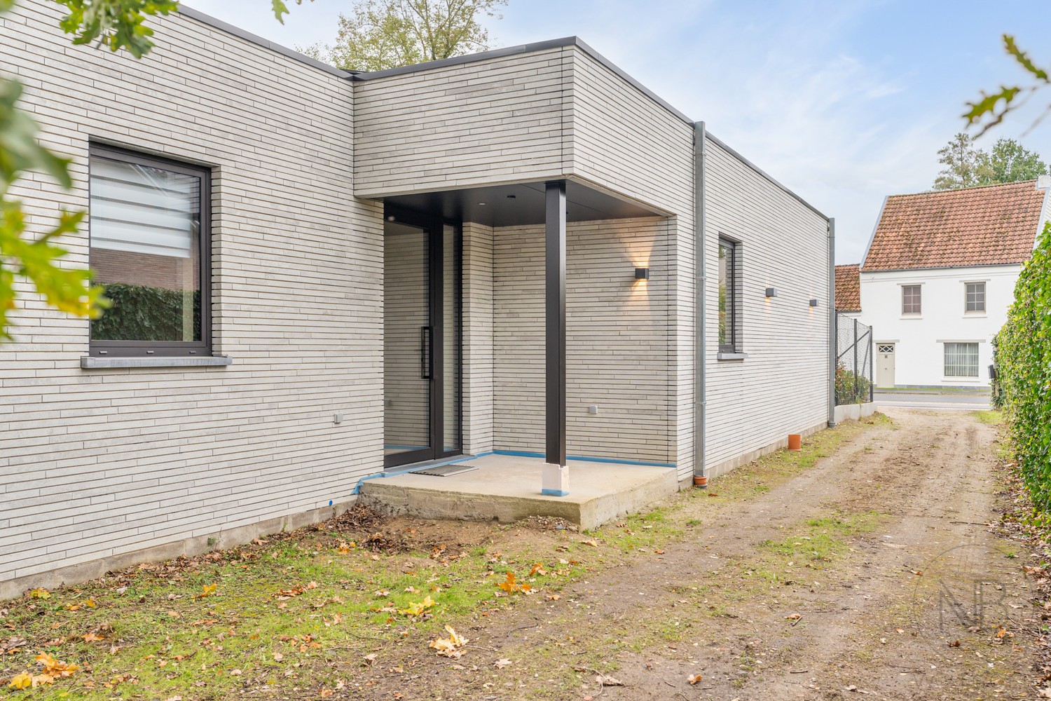 Moderne gelijkvloerse woning in Zonhoven op een perceel van 10a 91ca - foto 4
