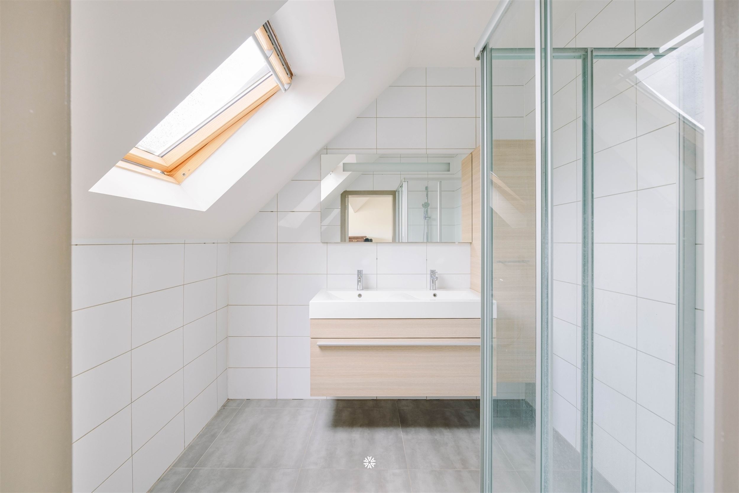 Gezellig dakappartement met zonnige terrassen op een rustige locatie - foto 4