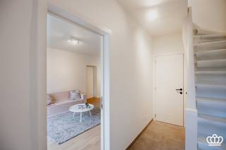 Maison clé en main, économe en énergie (EPC A) sur un terrain ensoleillé dans un quartier résidentiel calme à Brasschaat !Cette maison rénovée de...