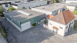 Deze eigendom op een perceel van 1919m² bevindt zich in het industrieterrein De Meersbloem in Oudenaarde, op slechts 1 minuut van de N60,...