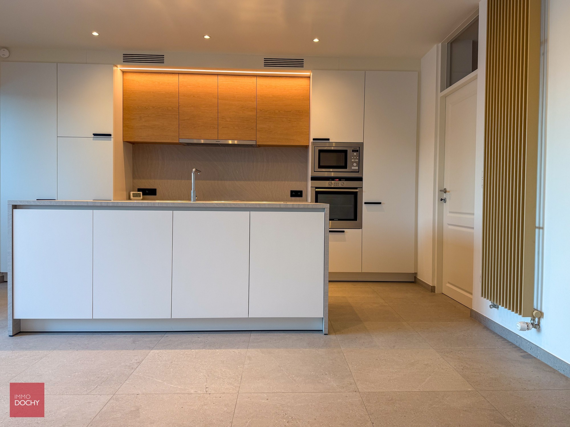 Volledig vernieuwde BURGERWONING met alle modern comfort | Kortrijkseweg 317 - photo 4