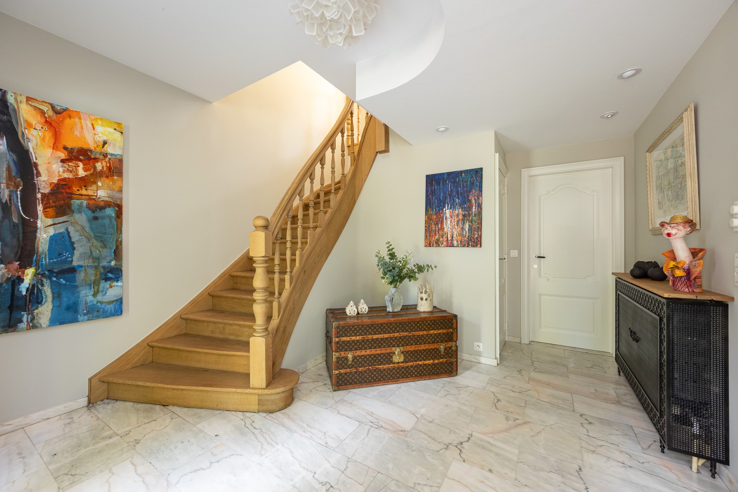 Modern gerenoveerde villa in doodlopende straat - foto 5