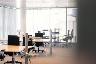 Kantoren te huur op de Antwerpselaan 1 in Grimbergen. Uitstekende ligging met verschillende verbindingen met autosnelwegen (A12 en E40)...