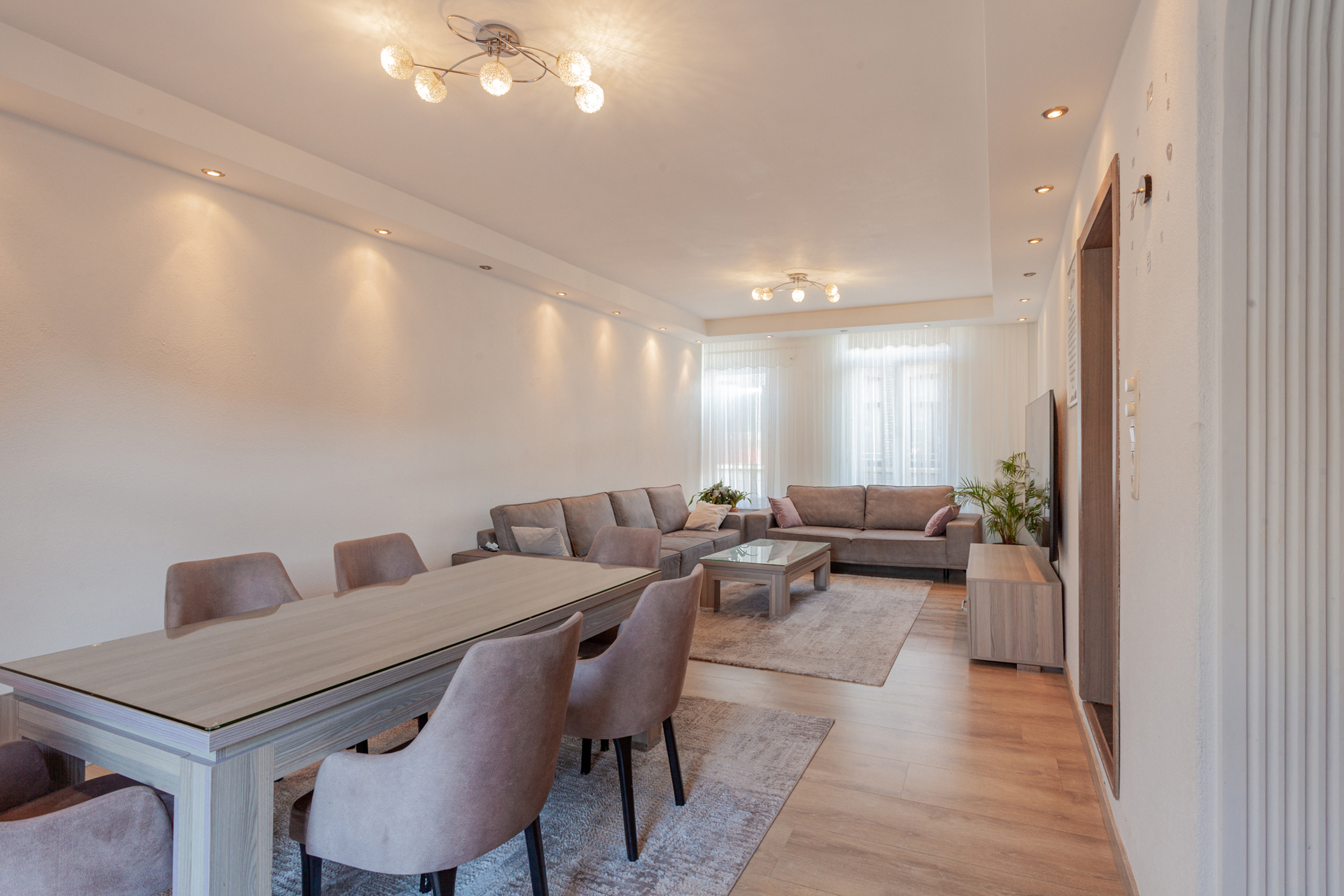 House for sale in Ghent with 5 bedrooms - photo 1