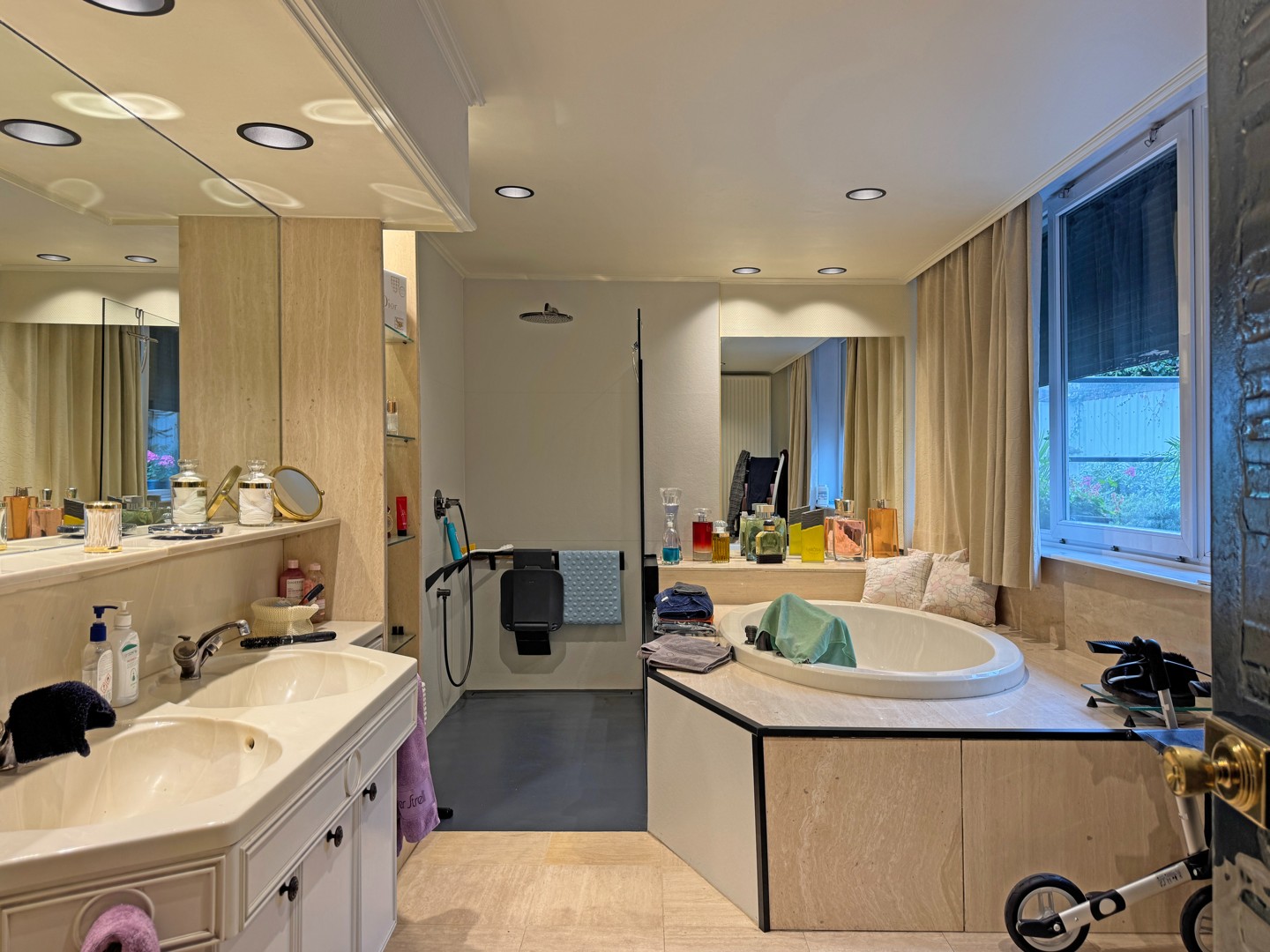 Apartment for sale in Ghent with 4 bedrooms - photo 5