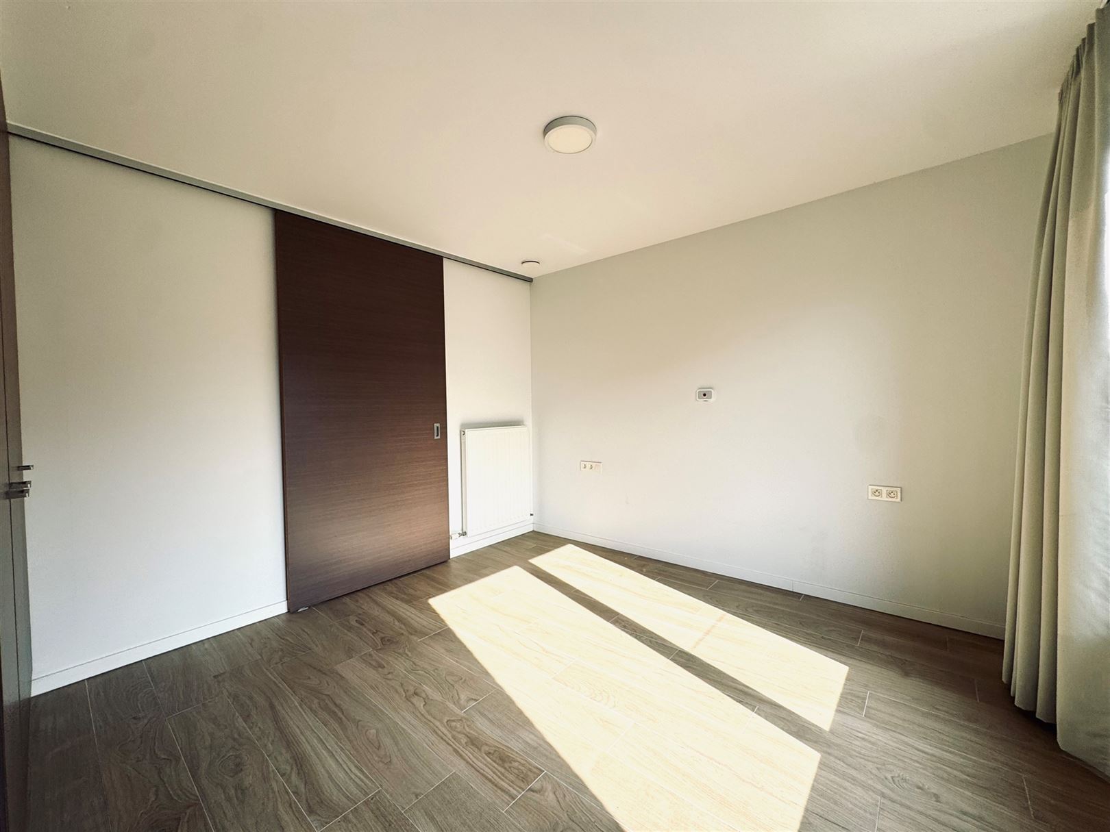 Kwaliteitsvolle serviceflat voorzien van alle comfort te Rupelmonde - foto 5