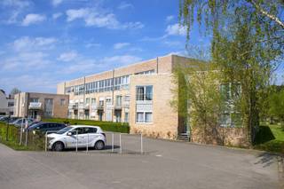 Erkende Assistentieflat in woonzorgcentrum ' Residentie Maalbeek' te Grimbergen. Deze flat is voorzien van alle comfort en bestaat uit een inkom,...