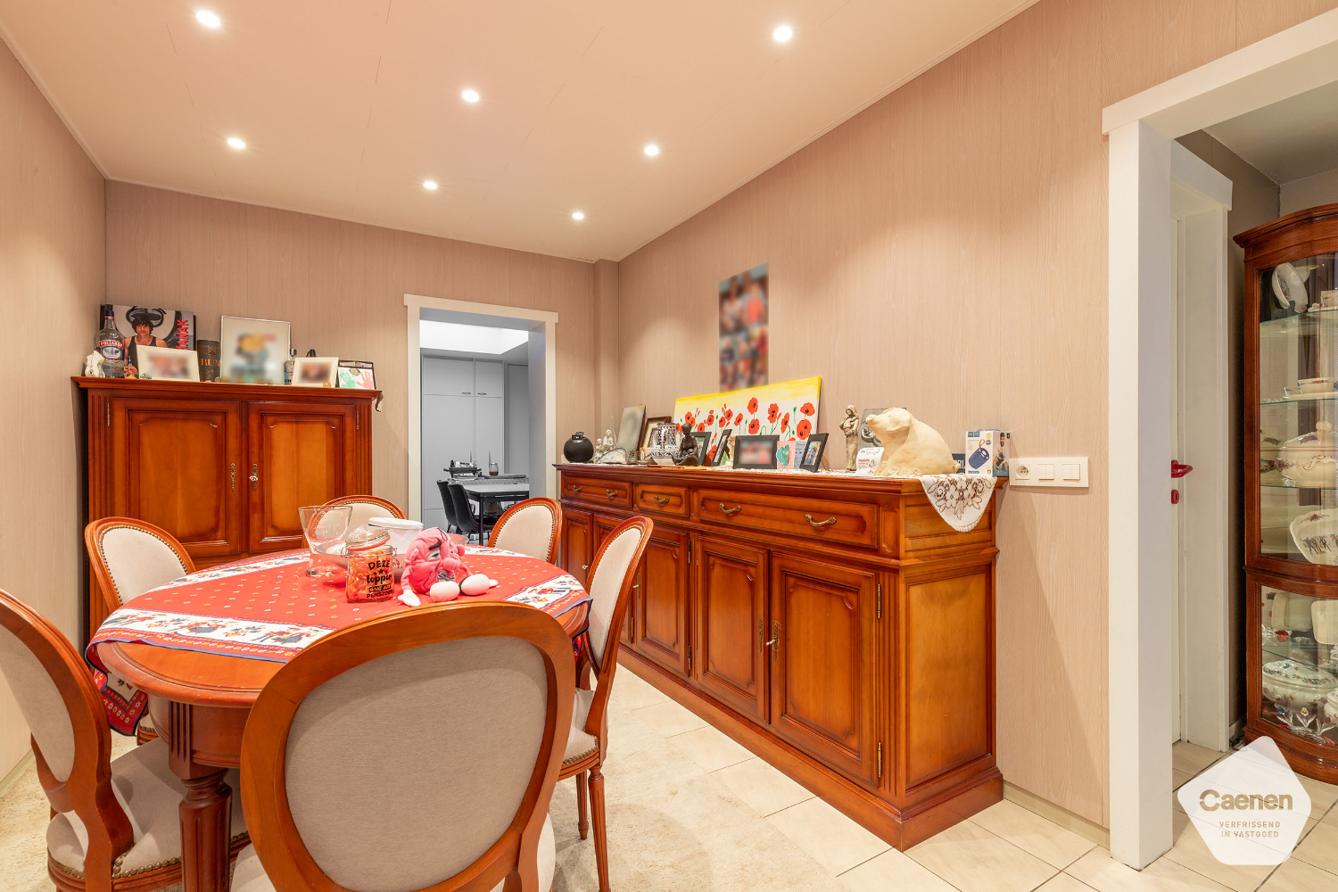 Instapklare woning, gelegen in een rustige omgeving met een centrale en vlot bereikbare ligging - foto 5