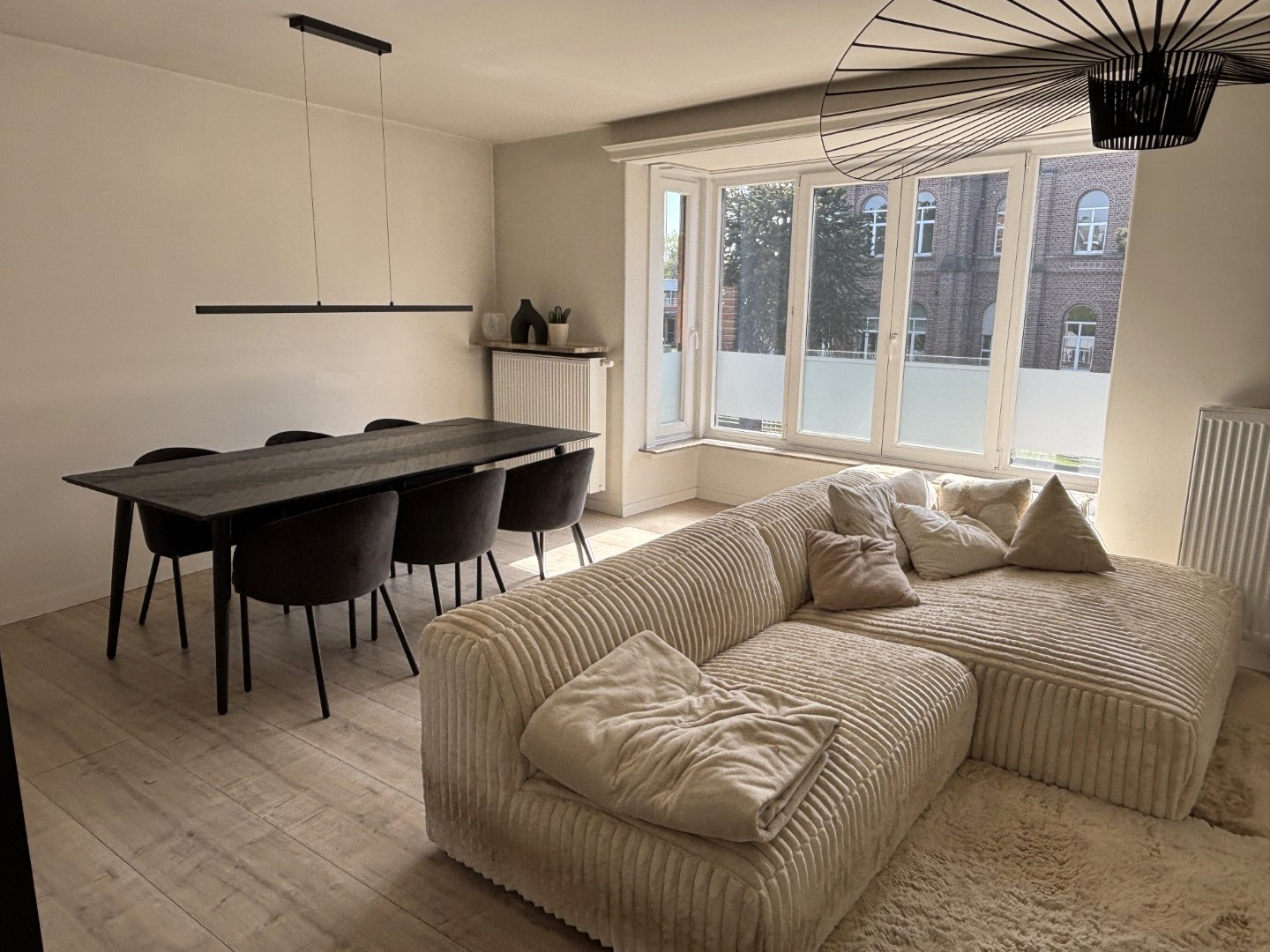 Moderne woning nabij centrum Sint-Amandsberg - foto 3