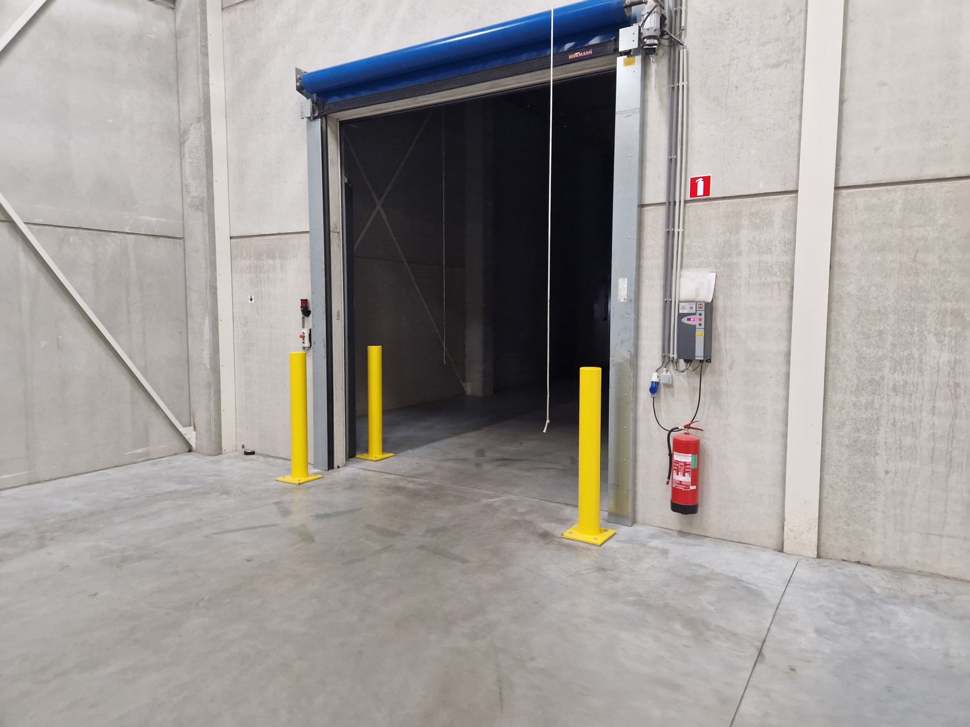 Commercial for rent in Geel - photo 3