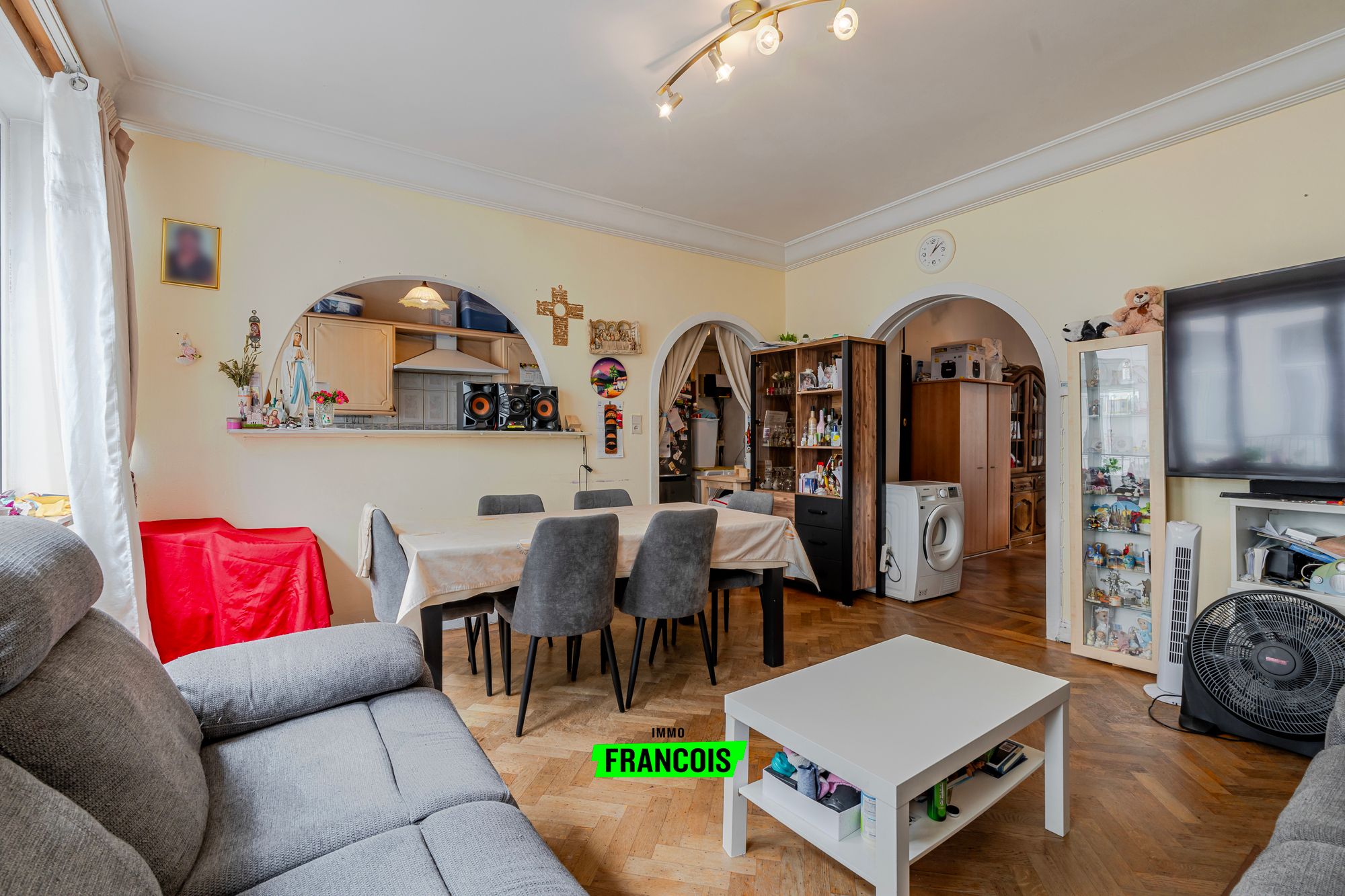 Prachtig 2-Slaapkamer Appartement in Sint-Joost-ten-Node - foto 1