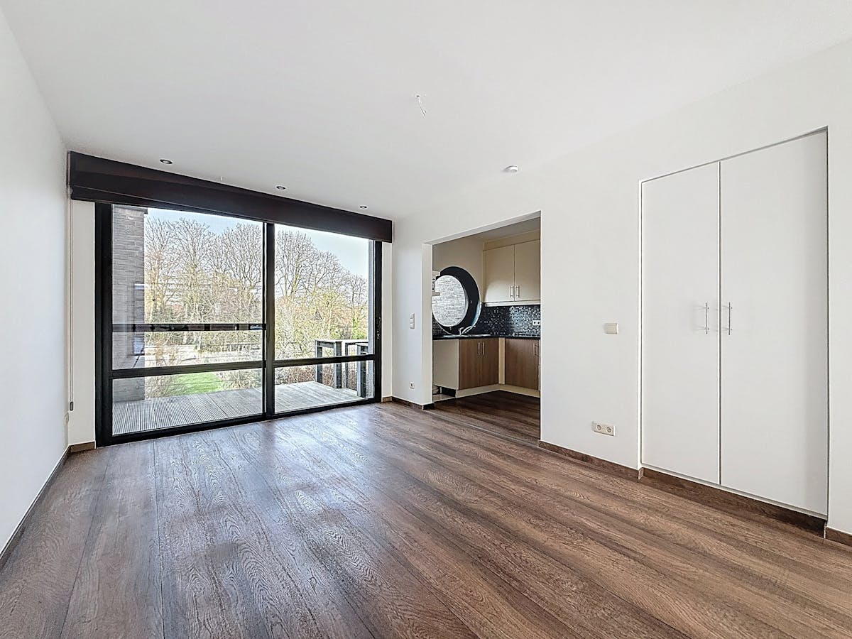 Ruime woning met 3 slaapkamers te huur in Merksem - foto 5