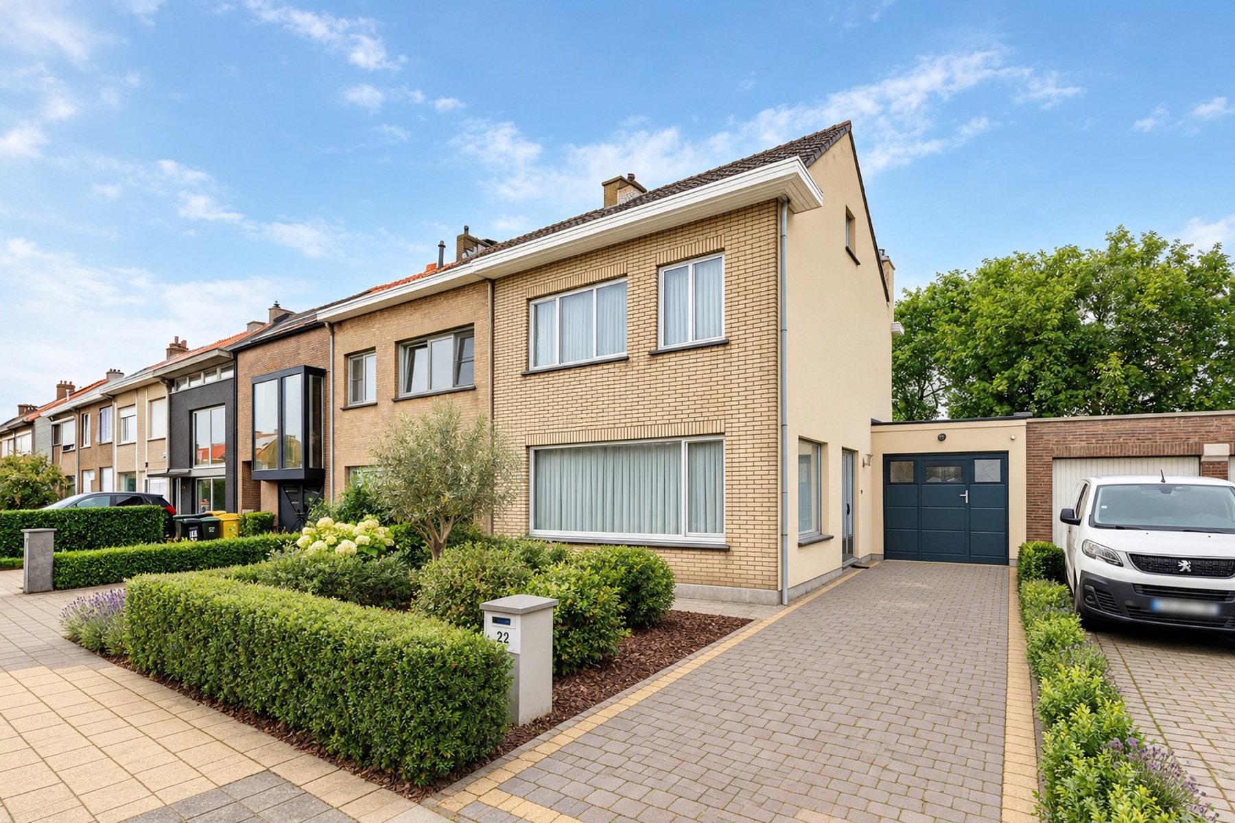 Ééngezinswoning met potentieel, garage en Zuidoost-tuin - foto 2