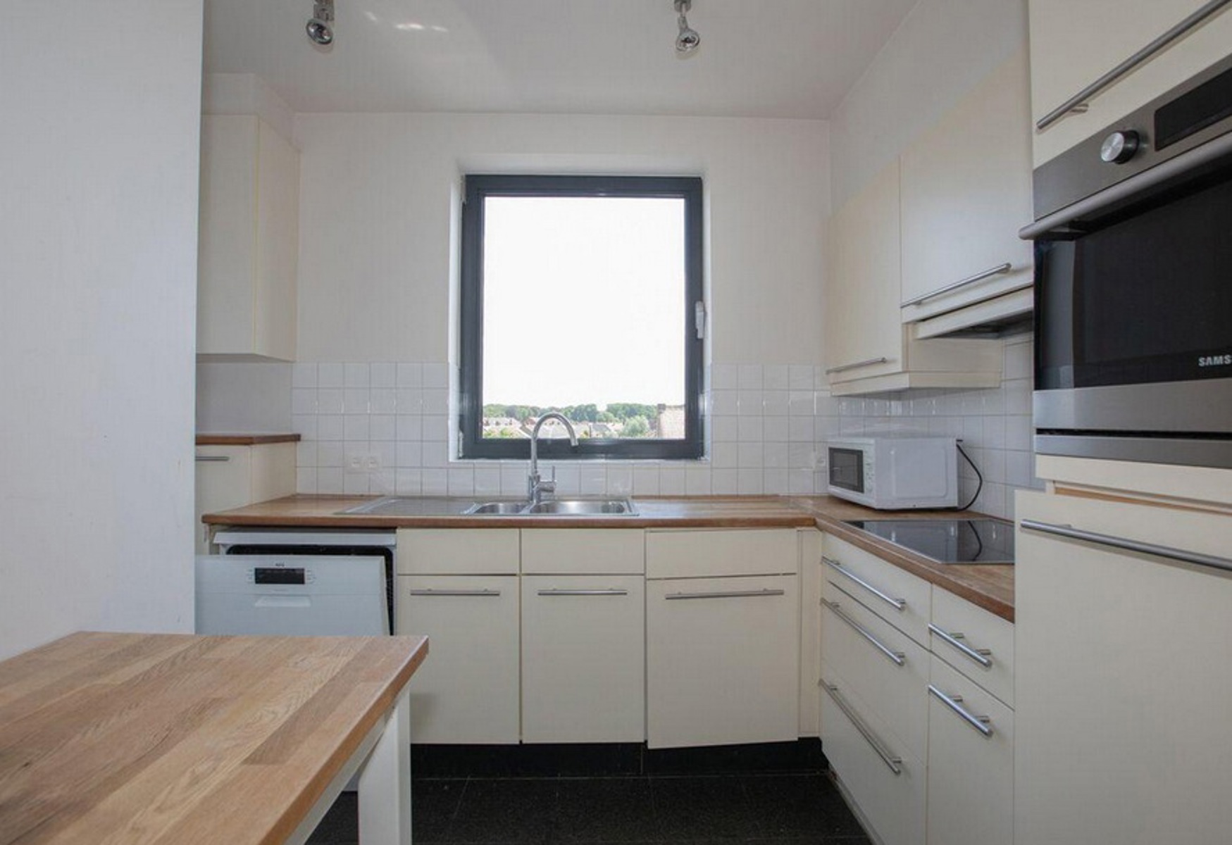 Lichtrijke penthouse op rustige locatie - foto 5