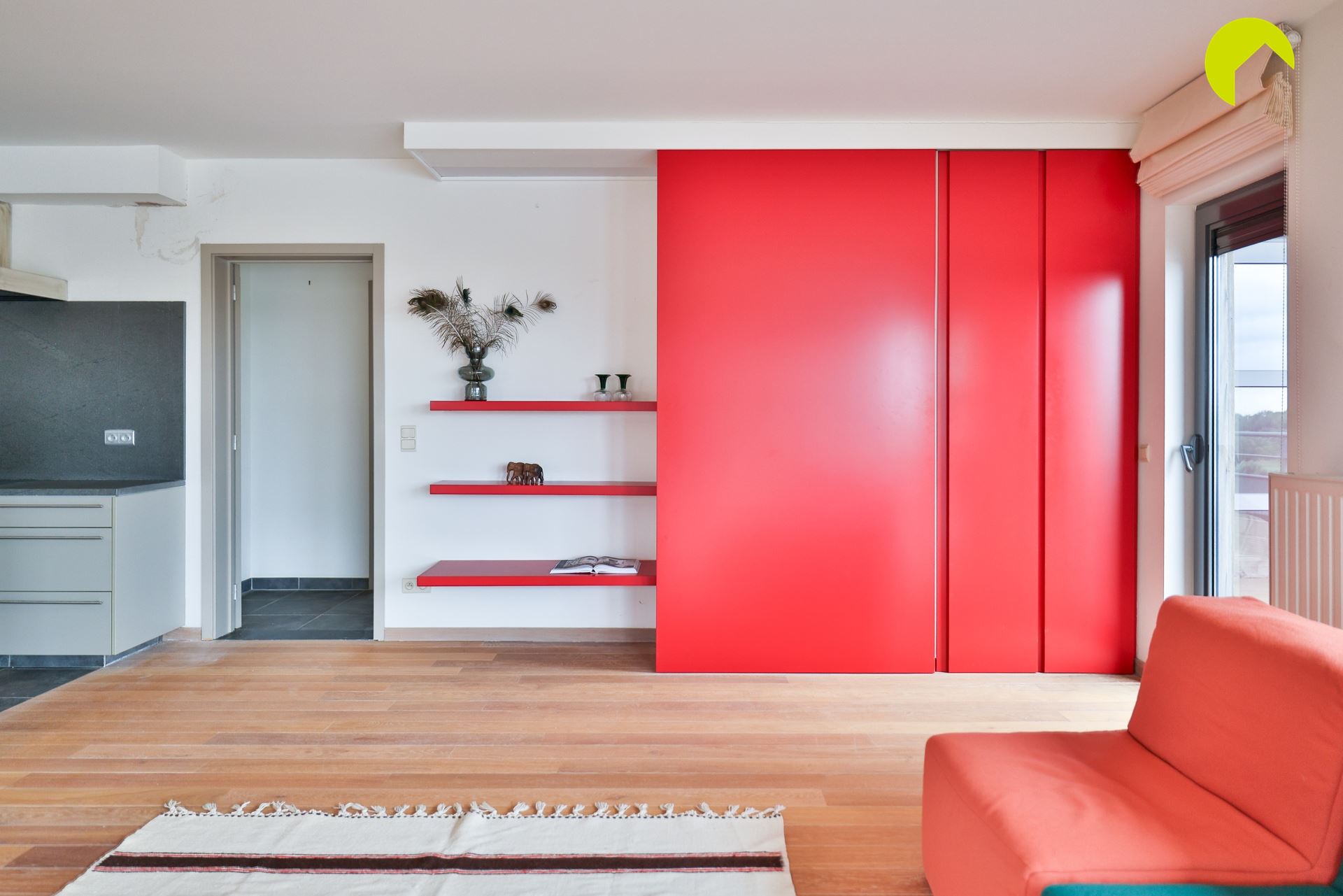 Instapklaar dakappartement met 2 ruime slaapkamers en panoramisch uitzicht in Boom! - foto 4
