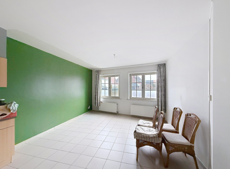 Gezellig gelijkvloers appartement met 2 slaapkamers en terras - foto 2