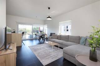 Energiezuinig modern appartement met ruim terras te Beringen - Opbrengsteigendom Omgeving:+ Gelegen aan de levendige Koolmijnlaan, met winkels,...