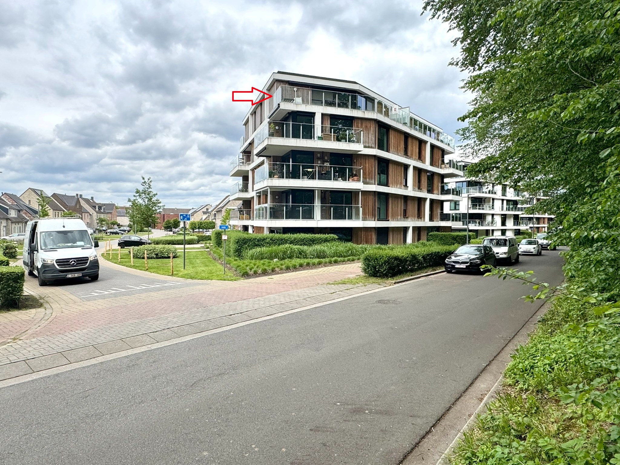 Ruim appartement van 125m² met 3 slaapkamers op toplocatie - foto 1