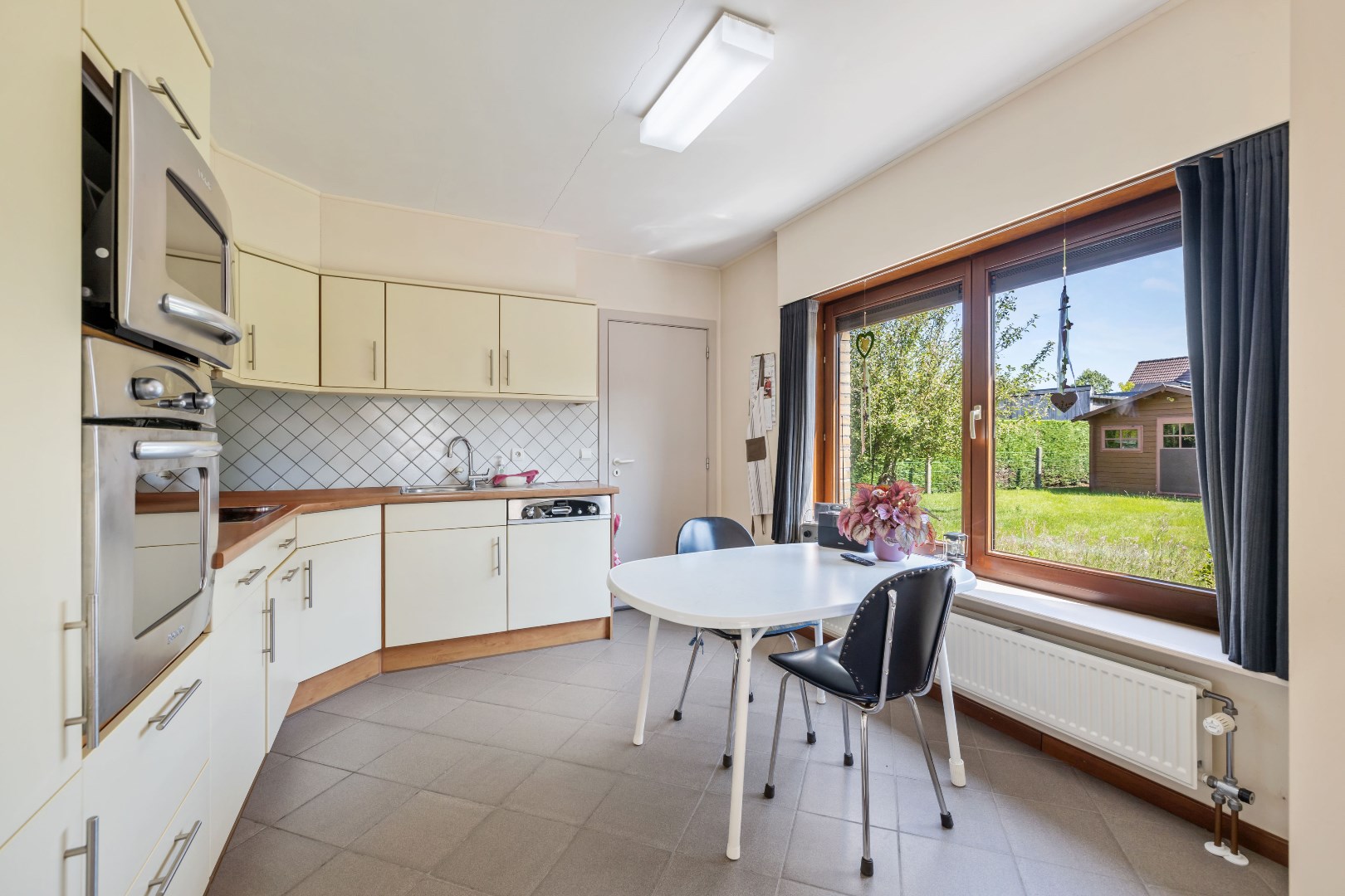 Instapklare open bebouwing in rustige doodlopende wijk in Haasdonk – 3 slaapkamers, garage en EPC B - foto 5