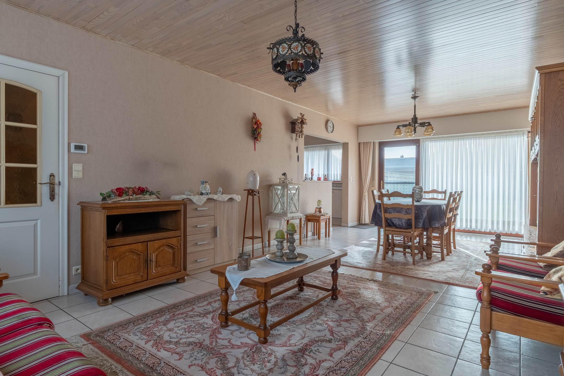 Zeer gunstig gelegen woning met 3 slpks en dubbele garage - foto 5