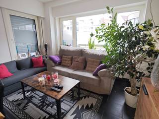 In the center of Koksijde-Bad, you'll find this 2-bedroom apartment with a private garage and basement storage. Situated on a cul-de-sac, you'll...