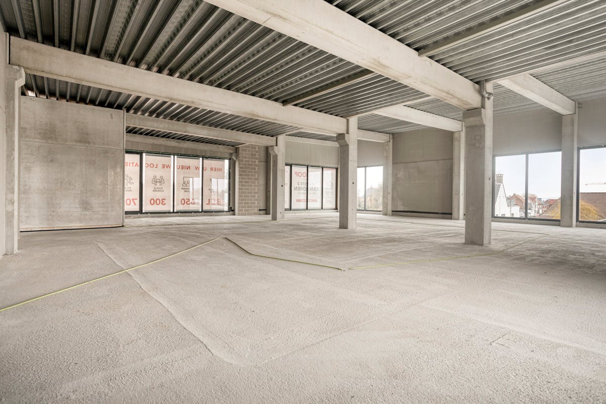 Nieuwbouwkantoor van ca. 684m² op commerciële ligging - foto 5