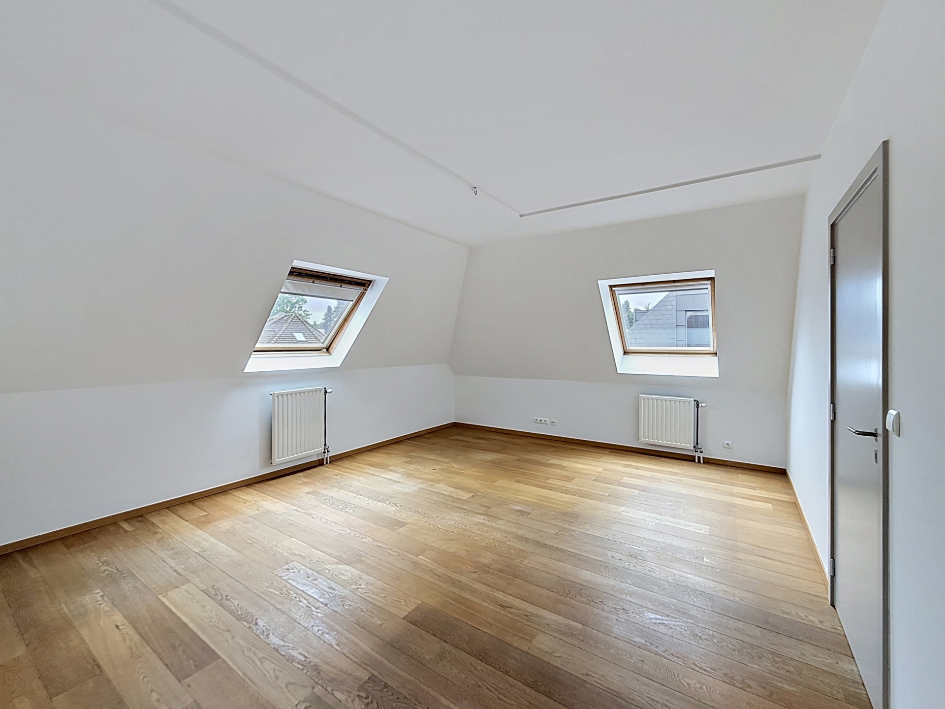 Gerenoveerd appartement met 1 slaapkamer - foto 5