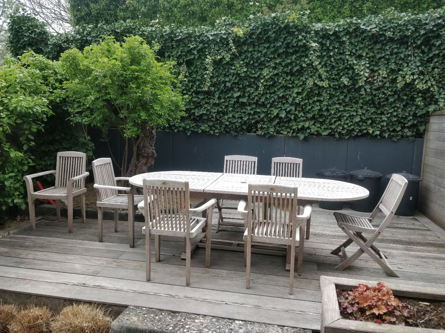 Gelijkvloersappartement met twee slaapkamers en binnentuin - foto 2