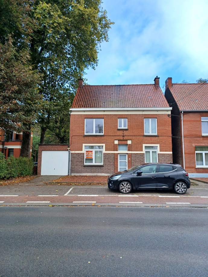 House for rent in Evergem with 4 bedrooms - photo 1