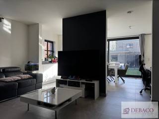 Prachtig gelijkvloers nieuwbouwappartement met twee slaapkamers te Noorderwijk.Dit appartement bestaat uit een inkomhal, woonkamer, keuken,...