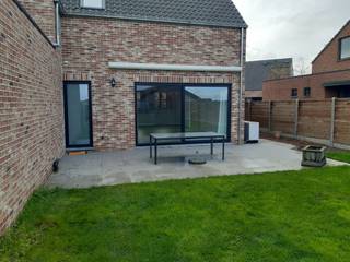 Dicht bij de gemeenteschool van Baaigem, langsheen een rustige zijarm van de Baaigemstraat, bevindt zich deze recente woning (zonnepanelen (>4...