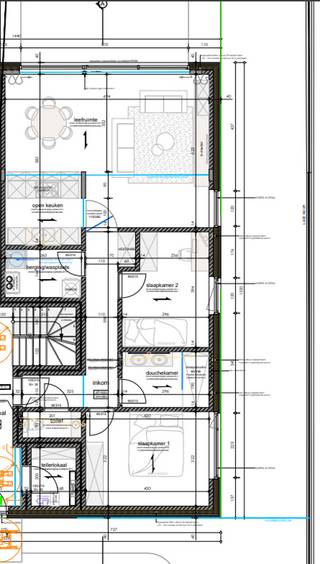 WICHELEN – Nieuwbouwproject Residentie RIVA met Scheldezicht - REEDS 30% VERKOCHT!!<br /><br />Op de Margote te Wichelen wordt dit kleinschalig en kwalitatief nieuwbouwproject gerealiseerd met 6 ruime appartementen. De ligging is bijzonder praktisch: scholen, winkels, supermarkten, banken en horecazaken bevinden zich op wandel- en fietsafstand. Ook qua bereikbaarheid scoort dit project uitstekend, dankzij de nabijheid van openbaar vervoer, het station en belangrijke invalswegen.<br />Een absolute troef van dit project is de uitzonderlijke ligging. Het perceel geeft achteraan rechtstreeks uit op de Scheldedijk, waardoor bewoners kunnen genieten van een prachtig zicht op de Schelde en het tegenovergelegen natuurgebied De Paardeweide. De combinatie van water, natuur en een vlotte bereikbaarheid maakt van residentie Riva een bijzonder aangename woonomgeving.<br /><br />Alle appartementen beschikken over 2 slaapkamers en werden ontworpen met veel aandacht voor lichtinval, ruimtegevoel en hedendaags wooncomfort. De gelijkvloerse appartementen beschikken bovendien over een private tuin, en de appartementen op de eerste en tweede verdieping beschikken over mooie terrassen. Alle bewoners kunnen genieten van een gemeenschappelijke tuin aan de Scheldedijk.<br /><br />Ook op het vlak van comfort en duurzaamheid voldoet residentie Riva aan de hoogste normen. De appartementen worden uitgerust met aluminium ramen, vloerverwarming, een lucht-waterwarmtepomp, ventilatiesysteem D en zonnepanelen. Deze energiezuinige technieken zorgen voor een aangenaam binnenklimaat en lage energiekosten. In de ruime duplexappartementen beschikt ook de slaapkamer op de tweede verdieping over eigen sanitaire voorzieningen. <br /><br />Het project omvat daarnaast 9 autostaanplaatsen en een overdekte fietsenberging, wat extra praktisch comfort biedt voor bewoners en bezoekers. De toegang tot het terrein wordt vooraan afgescheiden door een elektrische schuifpoort en aan de Scheldedijk door een afsluitbaar hek. <br /><br />Bovendien kan dit project, mits voldaan aan de wettelijke voorwaarden, aangekocht worden aan het verlaagde btw-tarief van 6%, zowel op de constructie als op de grond.<br /><br />Contacteer ons voor meer informatie of een persoonlijke toelichting via: 053/60.65.60 en ontdek zelf de unieke troeven van dit prachtige nieuwbouwproject in Wichelen.