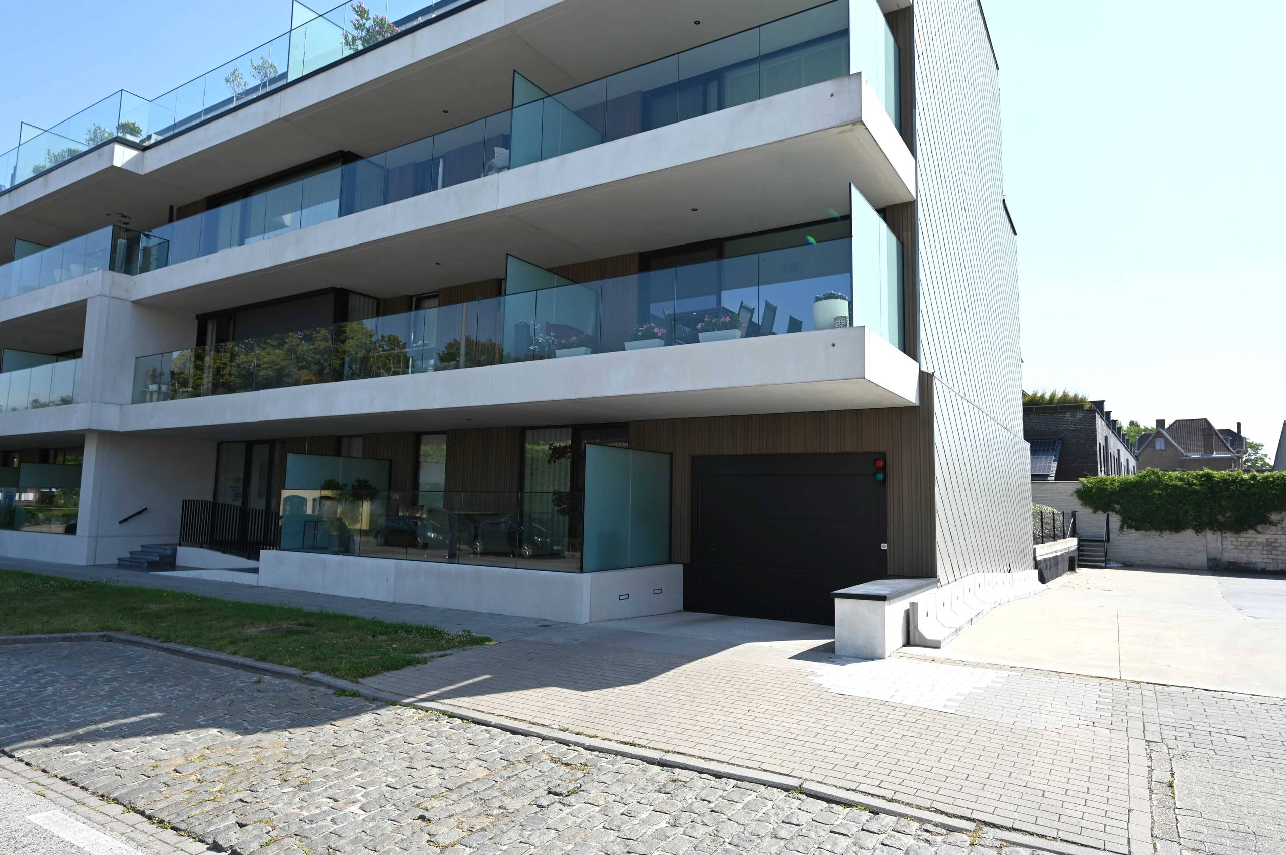 Garage à louer à Bruges - photo 2