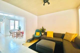 Welkom te Nieuwe Kouterstraat 91 Bornem.Deze leuke woning is beschikbaar vanaf 1 april 2026 dus wie weet kan jij binnenkort de verhuisdozen...