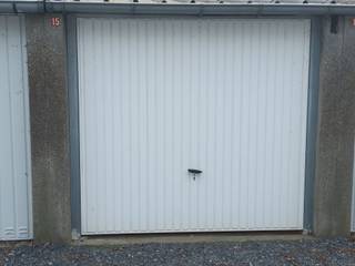 <p><span>Garagebox te huur gelegen Moleken 44 te Sint-Niklaas. Huurprijs: € 65/maand.</span></p>