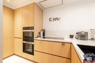 Renovated two bedroom apartment nearby the Lippenslaan...