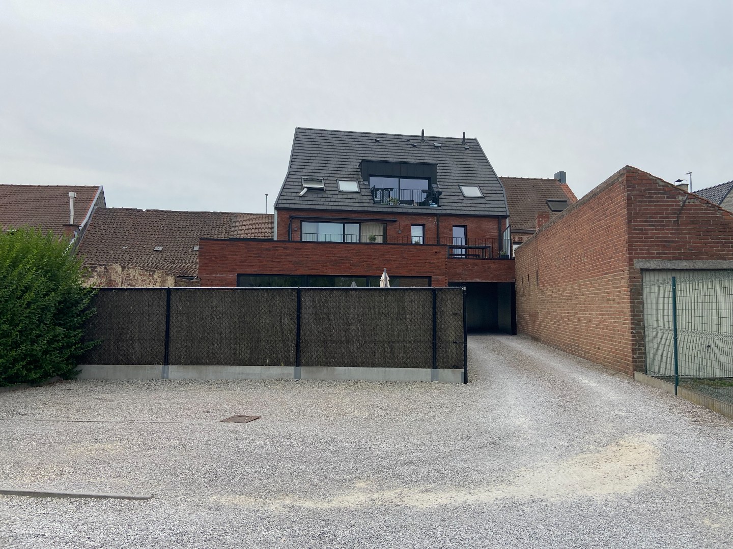 Zeer goed centraal gelegen (verhuurde) handelsruimte te Desselgem! - foto 5