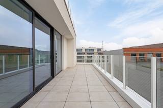 strong&gt;Ervaar luxe en comfort in het hart van Waregem – Wonen in Residentie Pur SangOp een toplocatie in het bruisende centrum van Waregem biedt...