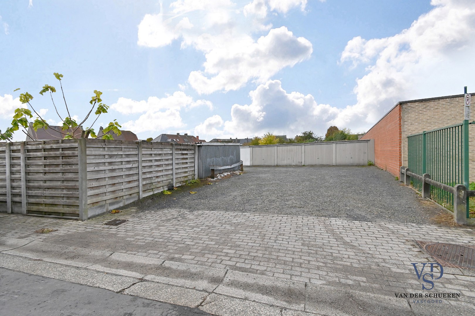 Garage for sale in Deinze - photo 1